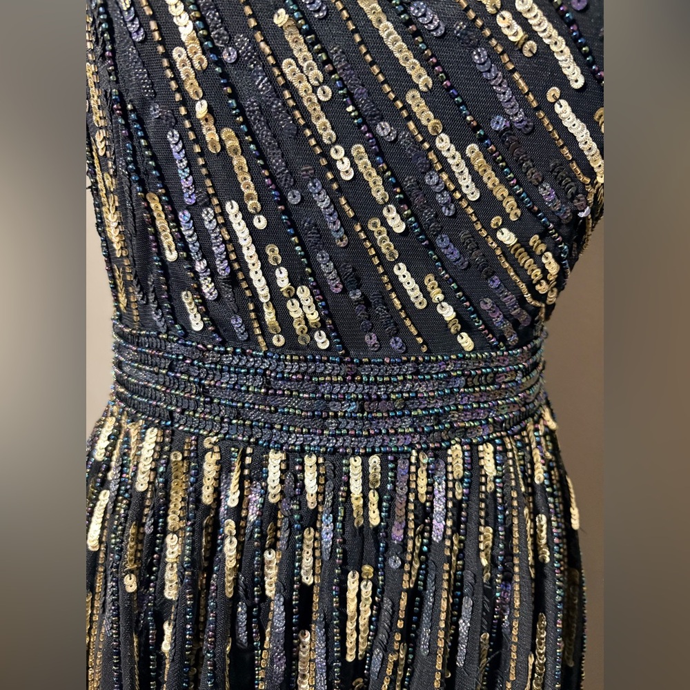 Mac Duggal Black and Gold One-Shoulder High-Low Evening Gown - Picture 11 of 16